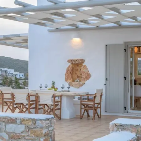 Magginas Parikia (Paros)